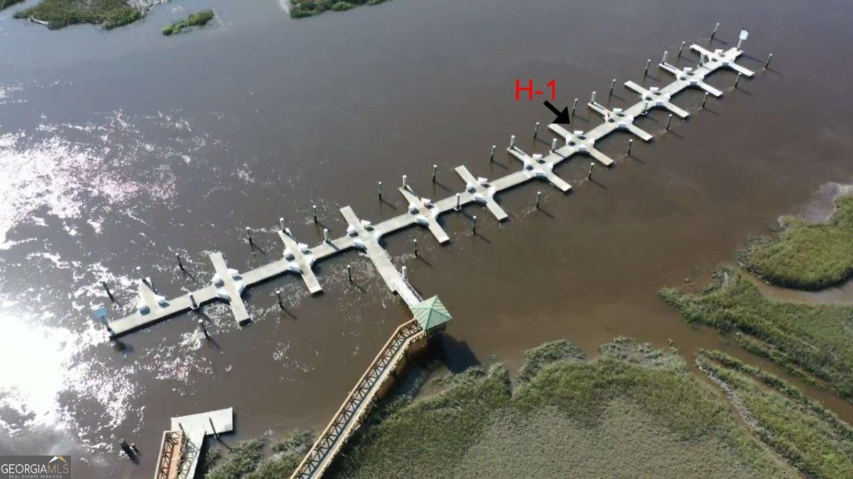 LOT55 Lighthouse CIR