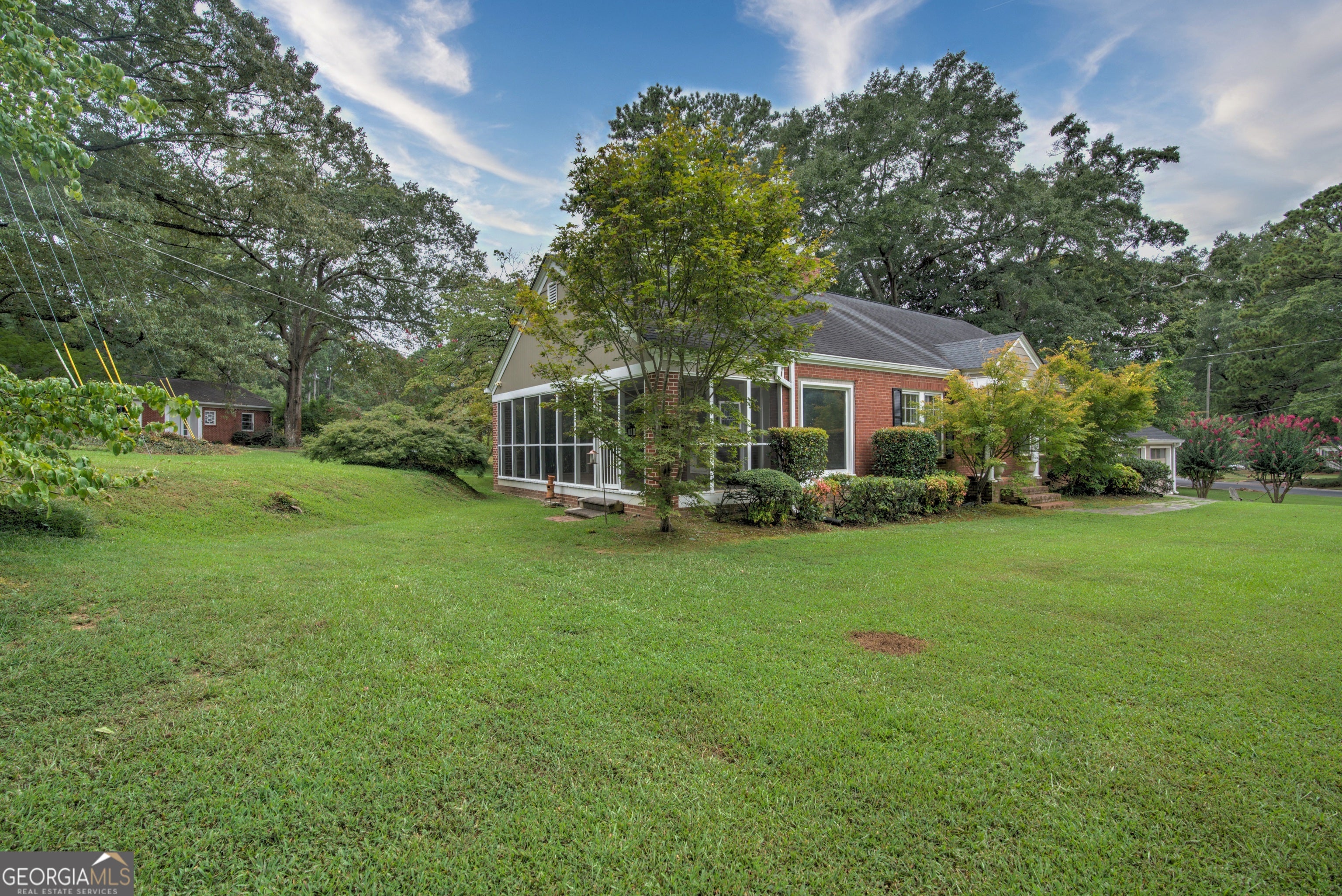 19 Berckman LN SW