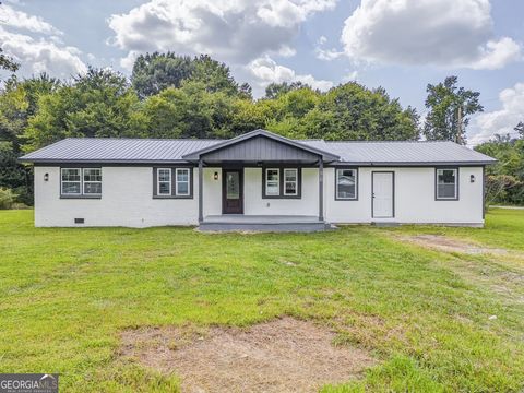 201 Charmin CIR SE Calhoun GA 30701