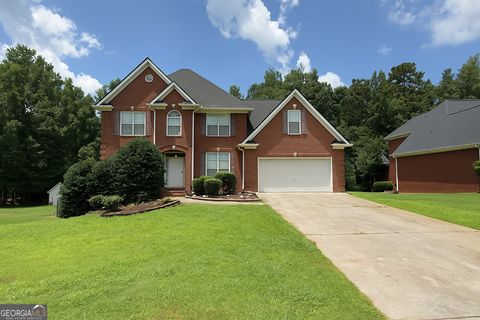 Photo of 350 Glynnshire Court, Covington, GA 30016 (MLS # 10544985)