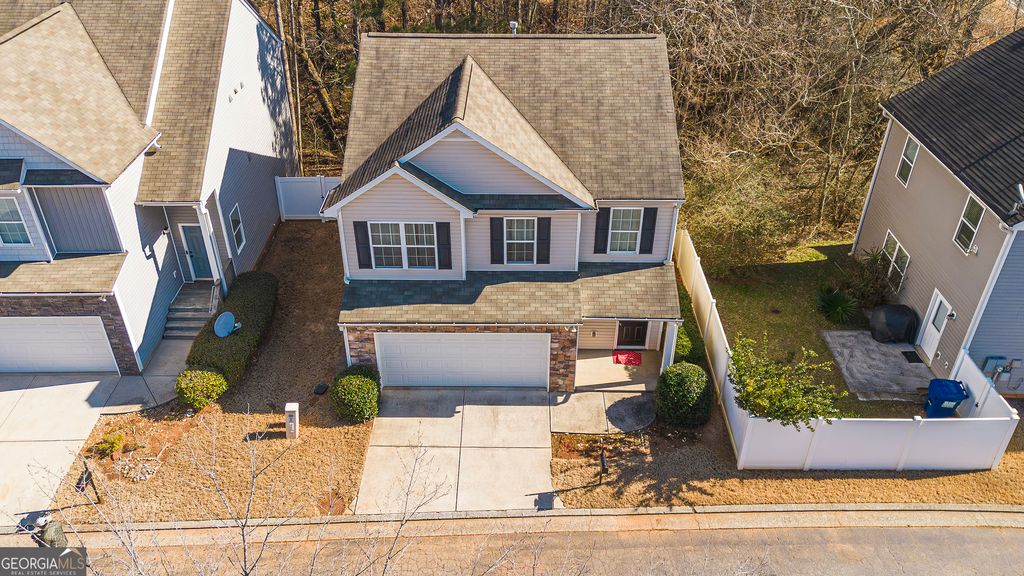 Photo of 617 Arrowhead Drive, Dallas, GA 30132 (MLS # 10682484)