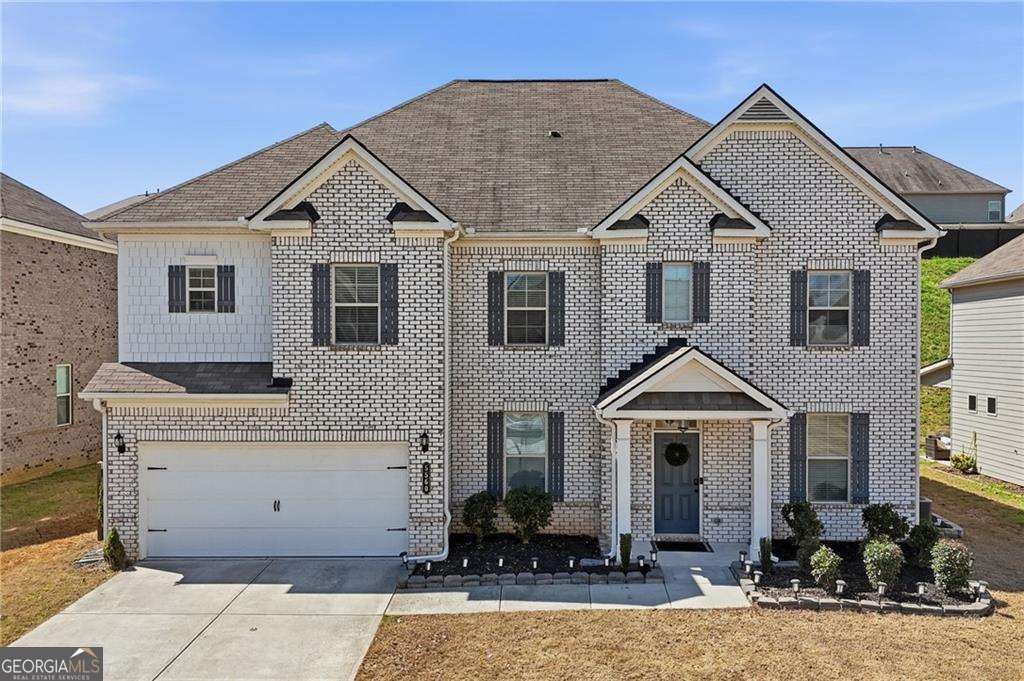 Photo of 5560 Mirror Lake Drive, Cumming, GA 30028 (MLS # 10714084)