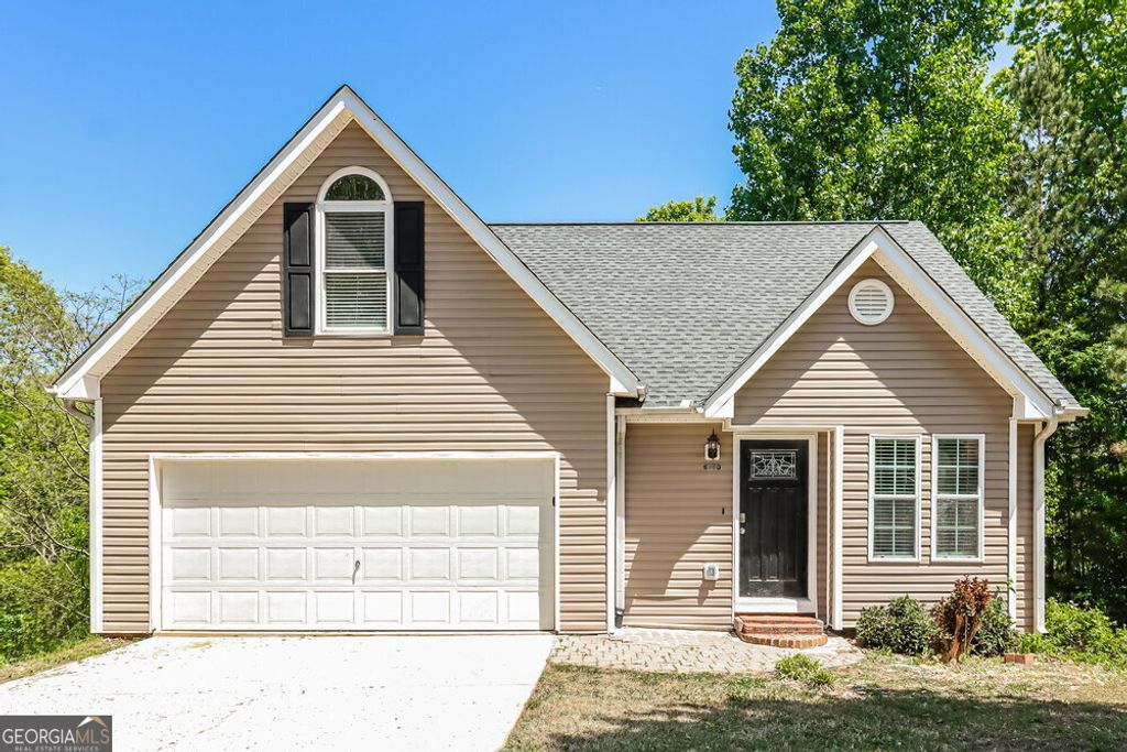 Photo of 6860 John Clark Drive, Douglasville, GA 30134 (MLS # 10737693)