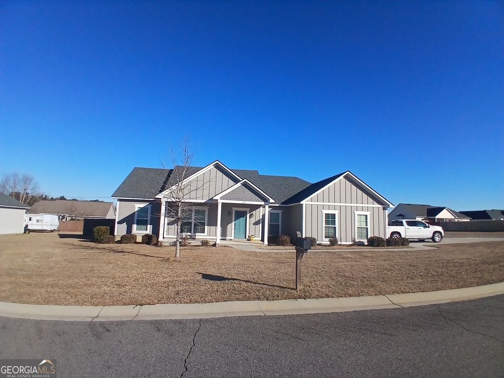 Photo of 121 Rolling Wood Drive, Tifton, GA 31793 (MLS # 10689640)