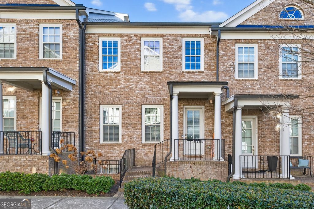 Photo of 7012 Seneca Court, Roswell, GA 30076 (MLS # 10688615)