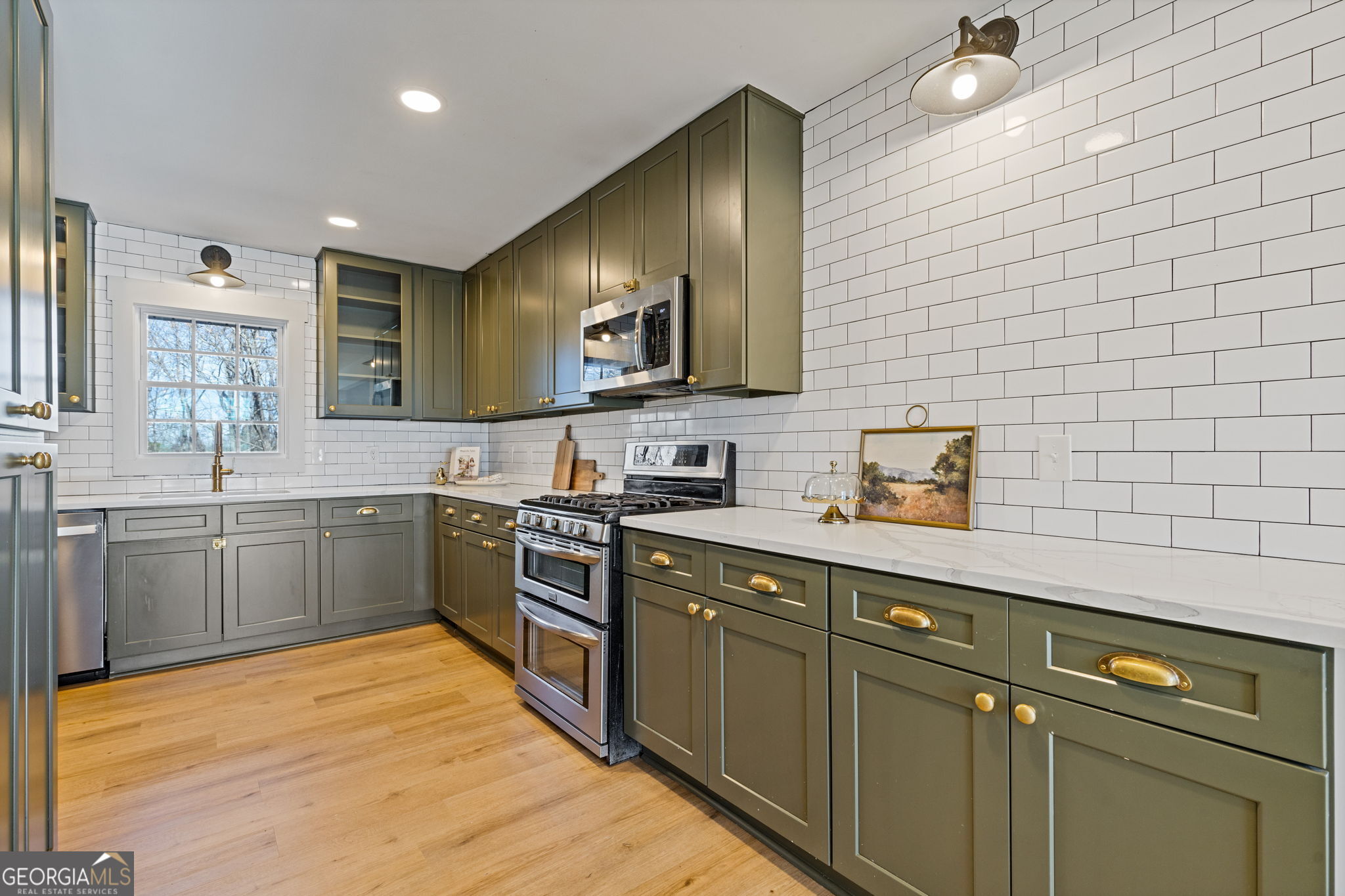 4126 Tanners Mill RD