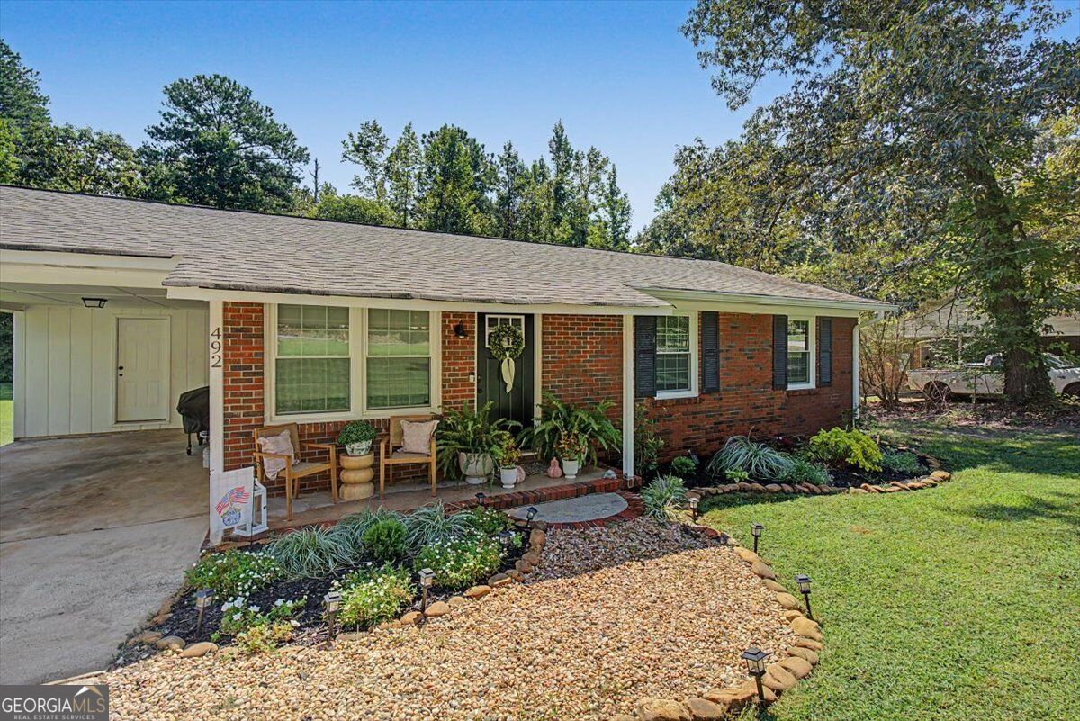 492 Moran Lake RD NE
