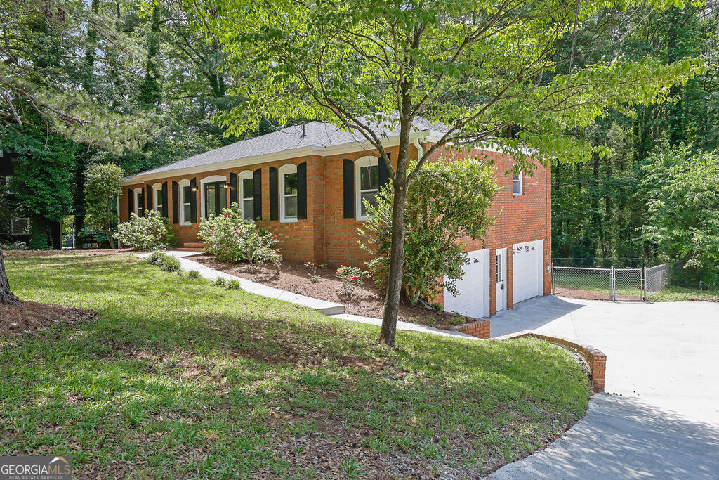 Hidden Hills - Residential