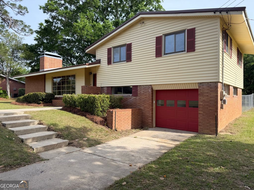 Photo of 105 Westview Drive, Dublin, GA 31021 (MLS # 10736367)