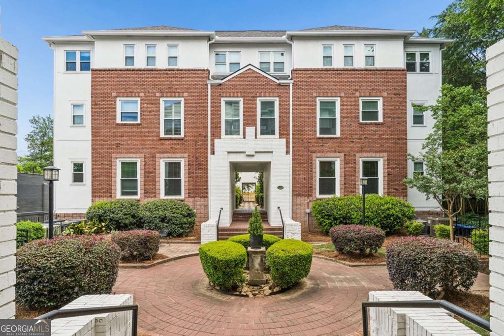 Photo of 1170 N Highland Avenue NE #A1, Atlanta, GA 30306 (MLS # 10754507)