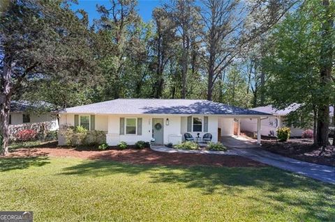 705 STEWART CIR Marietta GA 30064