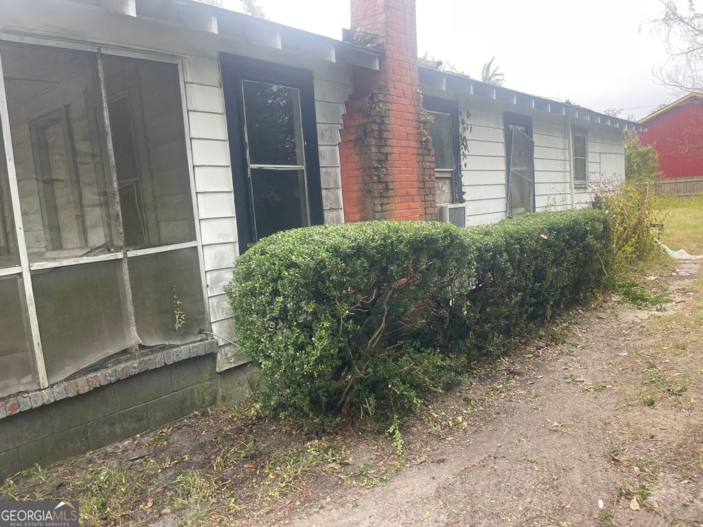 Photo of 907 E Gordon Street, Valdosta, GA 31601 (MLS # 10632551)
