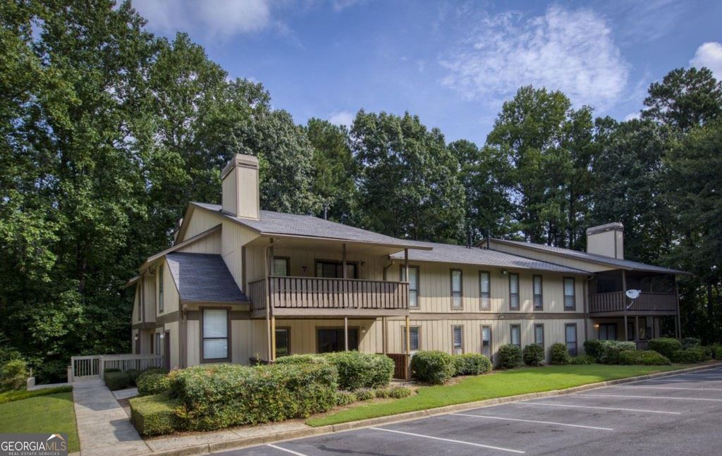 Photo of 205 Woodcliff Drive #205, Sandy Springs, GA 30350 (MLS # 10633230)