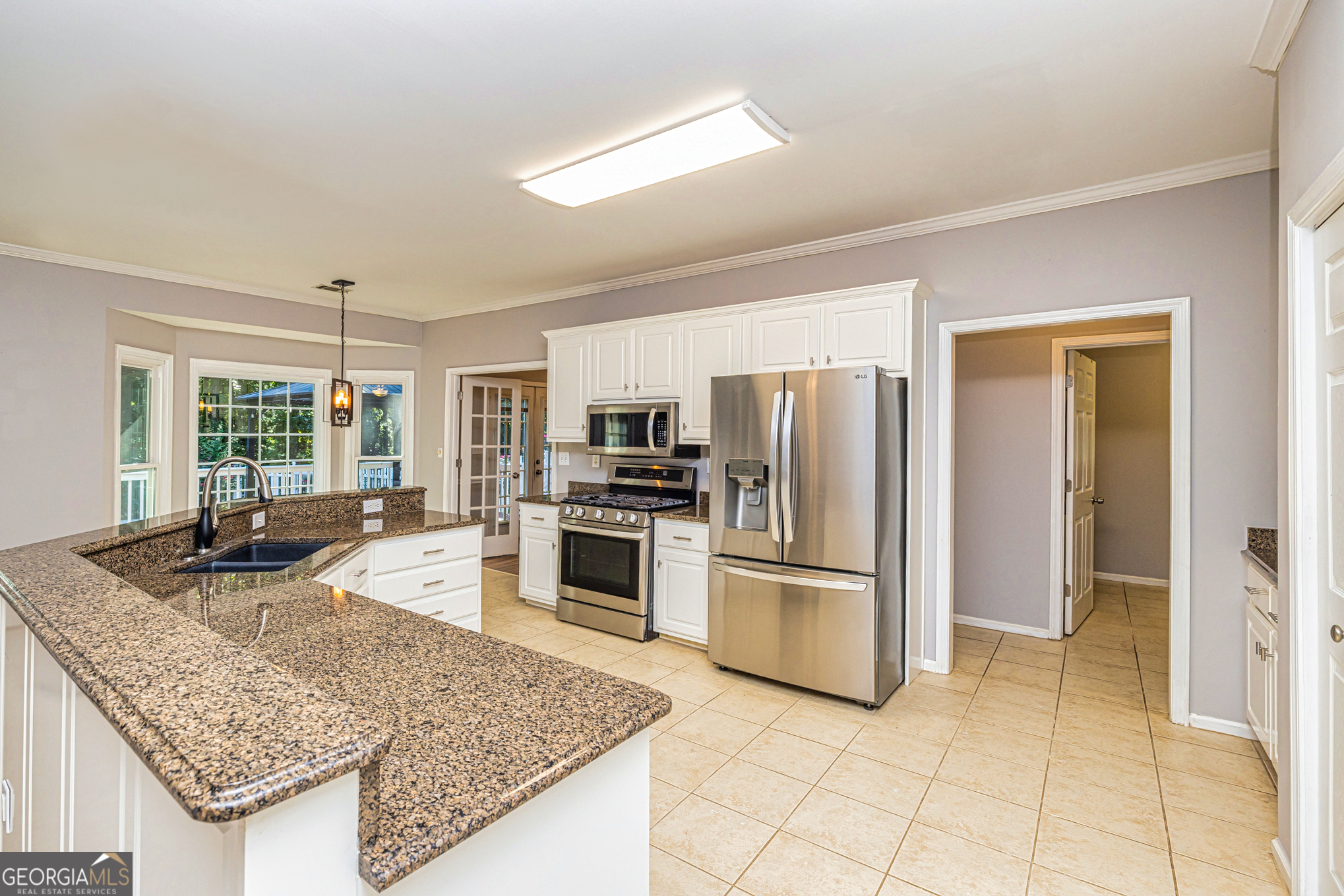 Newnan, Georgia 30265, United States, 3 Bedrooms Bedrooms, ,5 BathroomsBathrooms,Residential,Active,200698