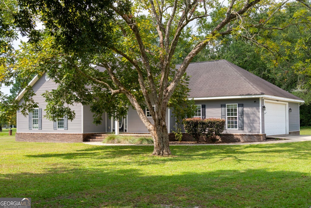 Photo of 21 Bailey Drive, Jesup, GA 31545 (MLS # 10851424)