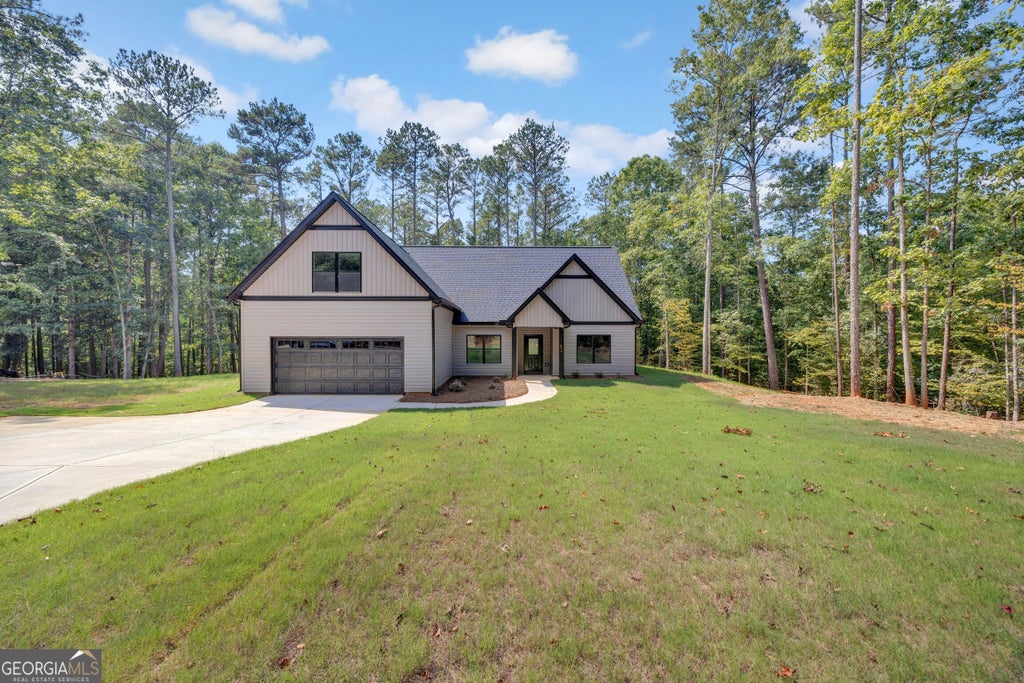 Photo of 673 Pelican Circle, Monticello, GA 31064 (MLS # 10850020)