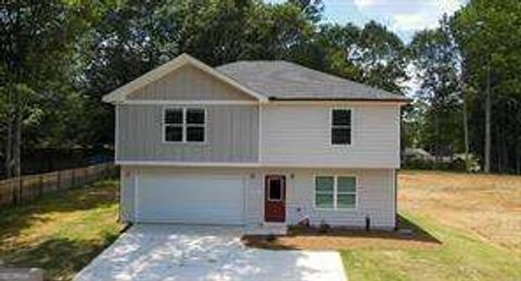 Photo of 1331 E Atlanta Road E, Stockbridge, GA 30281 (MLS # 10636081)