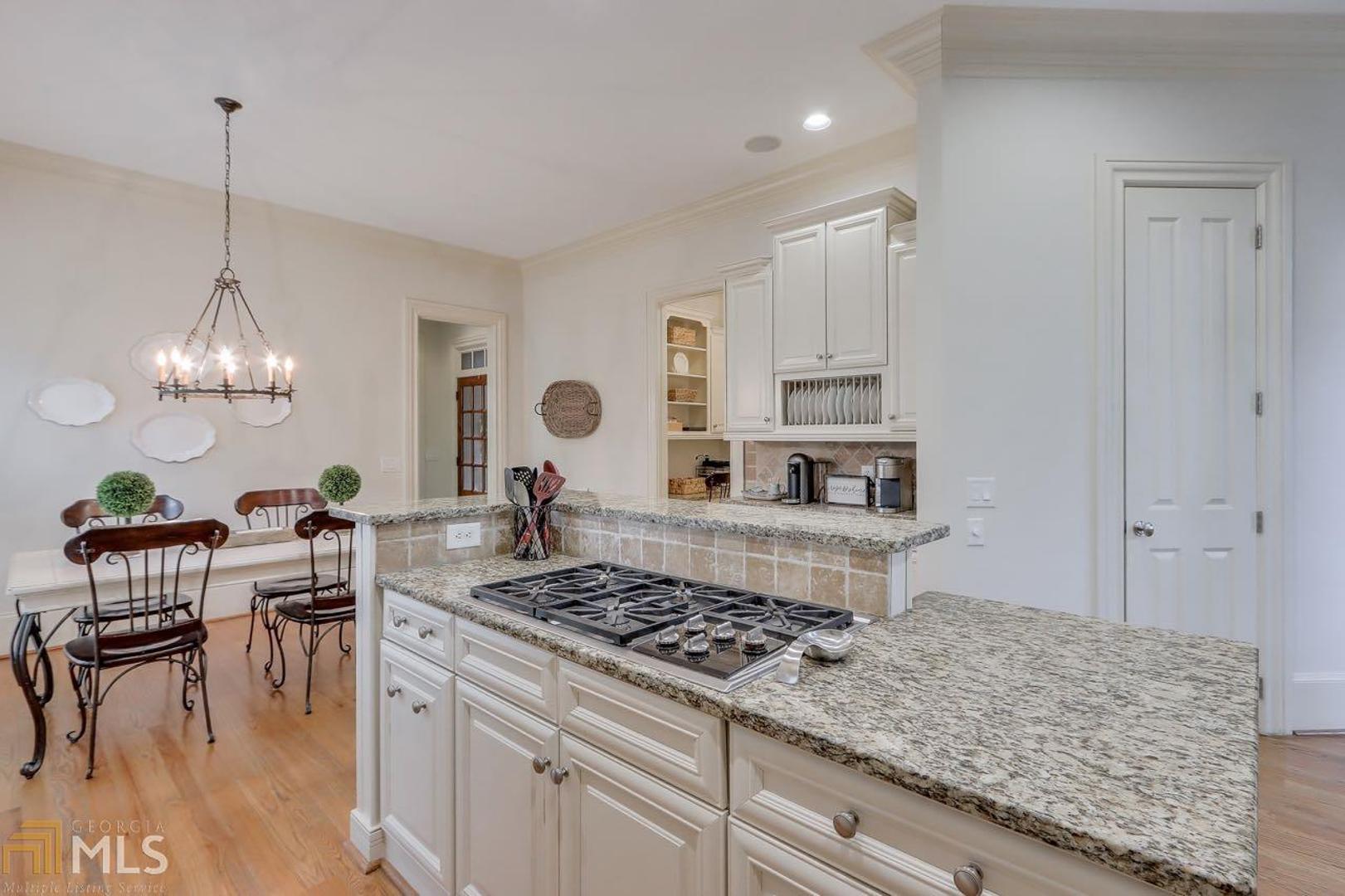 Enclave At Sope Creek - Residential