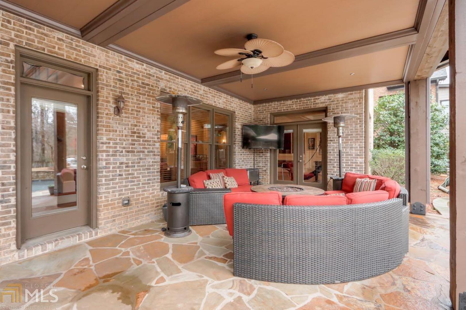 Enclave At Sope Creek - Residential