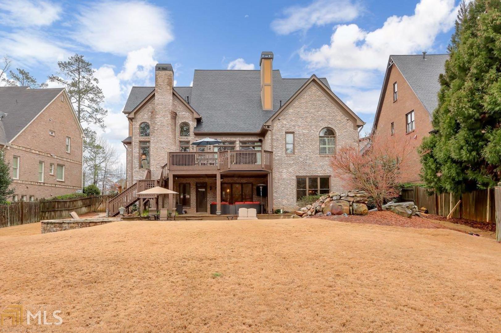 Enclave At Sope Creek - Residential