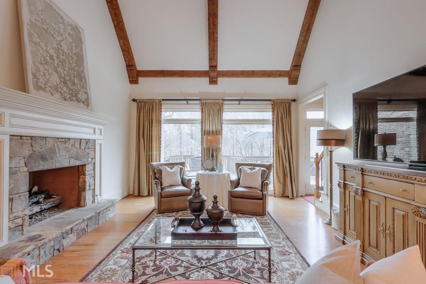 Enclave At Sope Creek - Residential