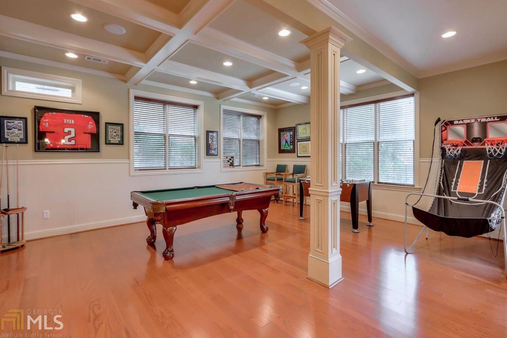 Enclave At Sope Creek - Residential