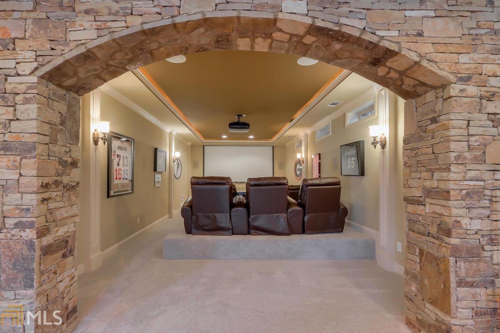 Enclave At Sope Creek - Residential