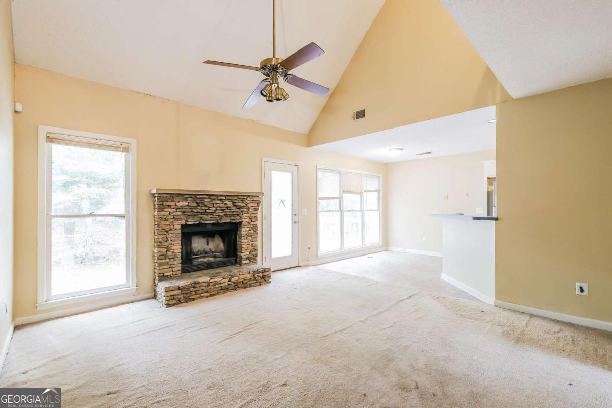 165 Bentley Place WAY