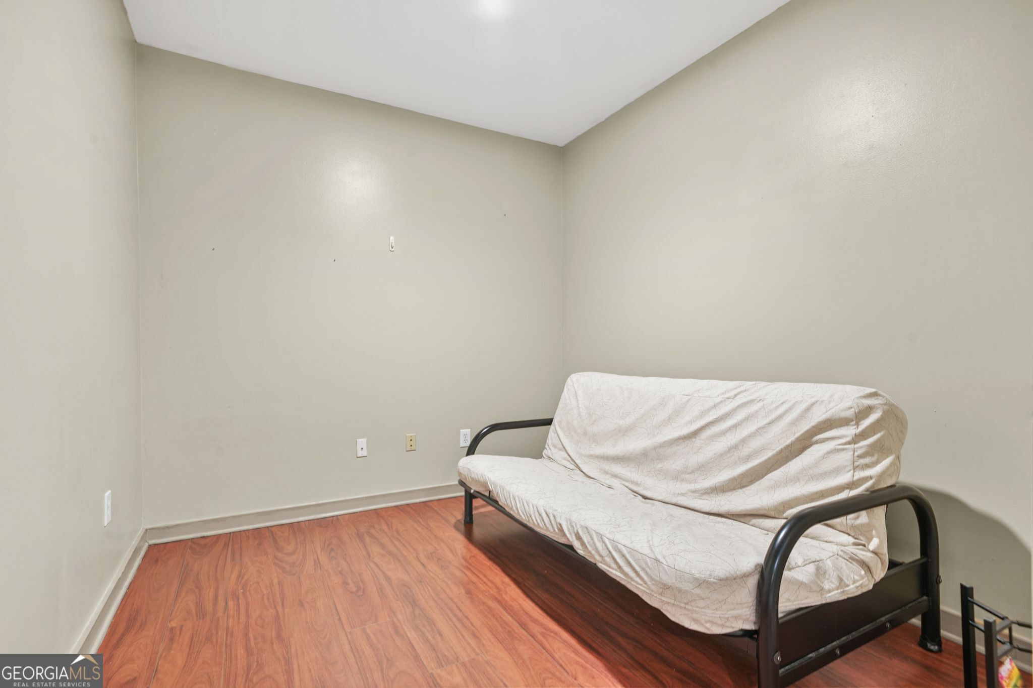 Element Condominum - Residential