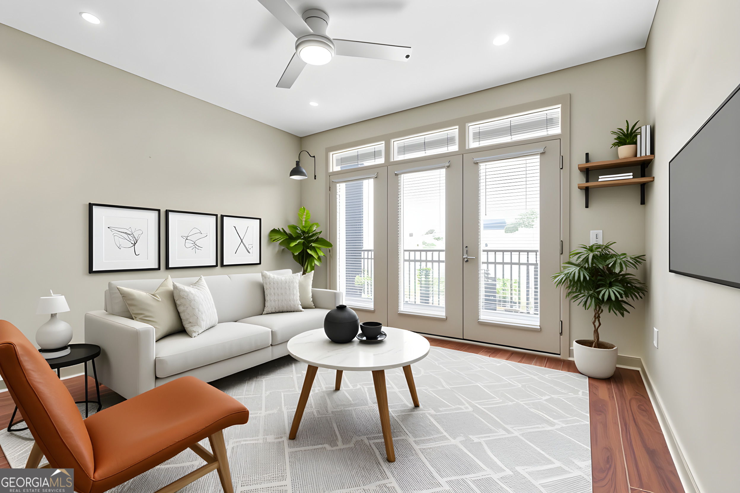 Element Condominum - Residential