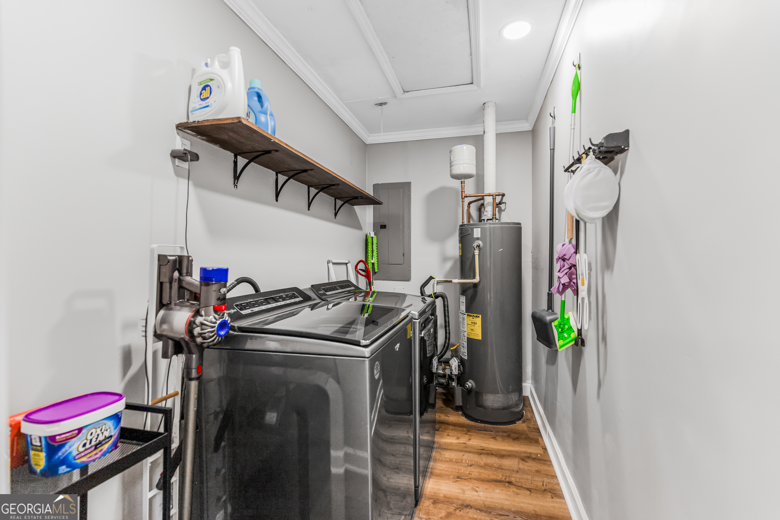 Country Place East - Residential