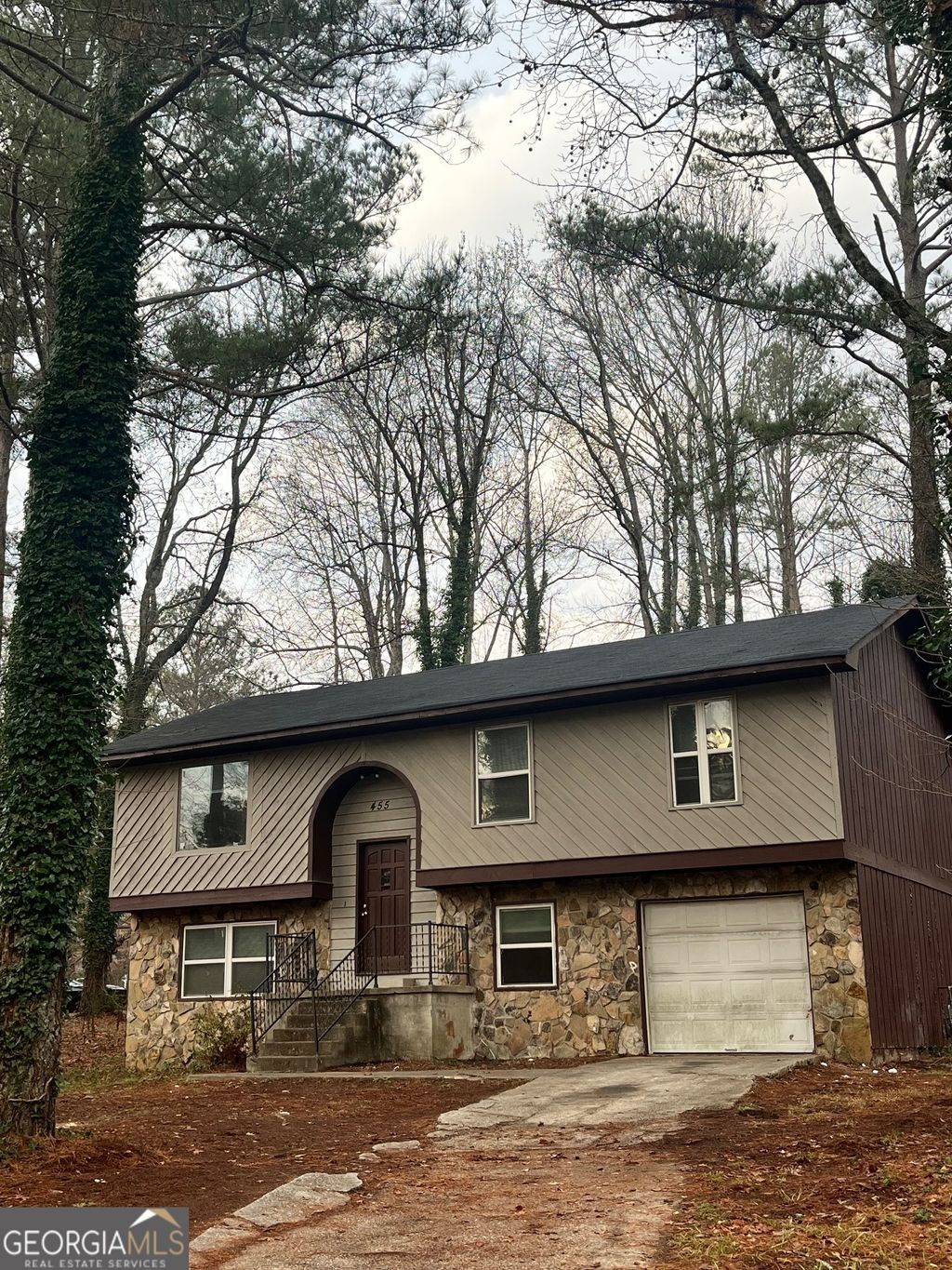 Photo of 455 Paxton Place, Riverdale, GA 30274 (MLS # 10672976)