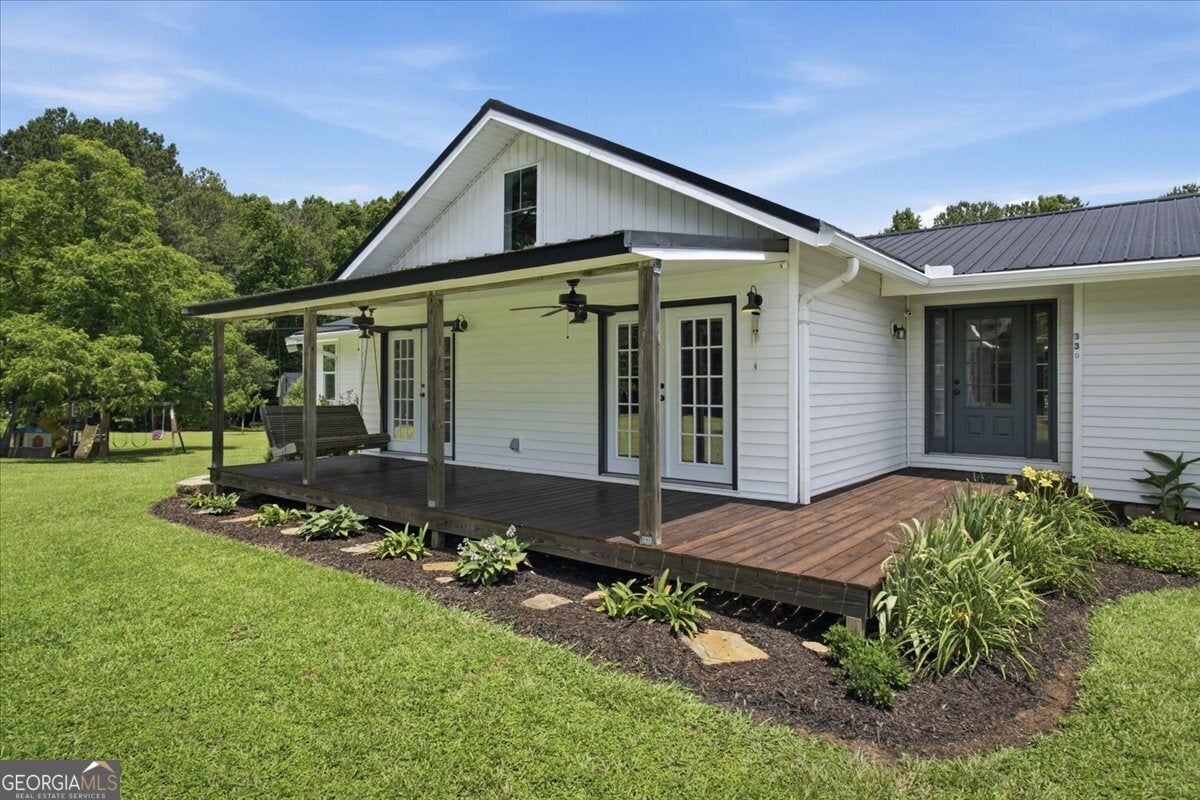 330 Sandy Lake CIR