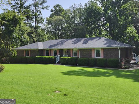 A home in Thomaston