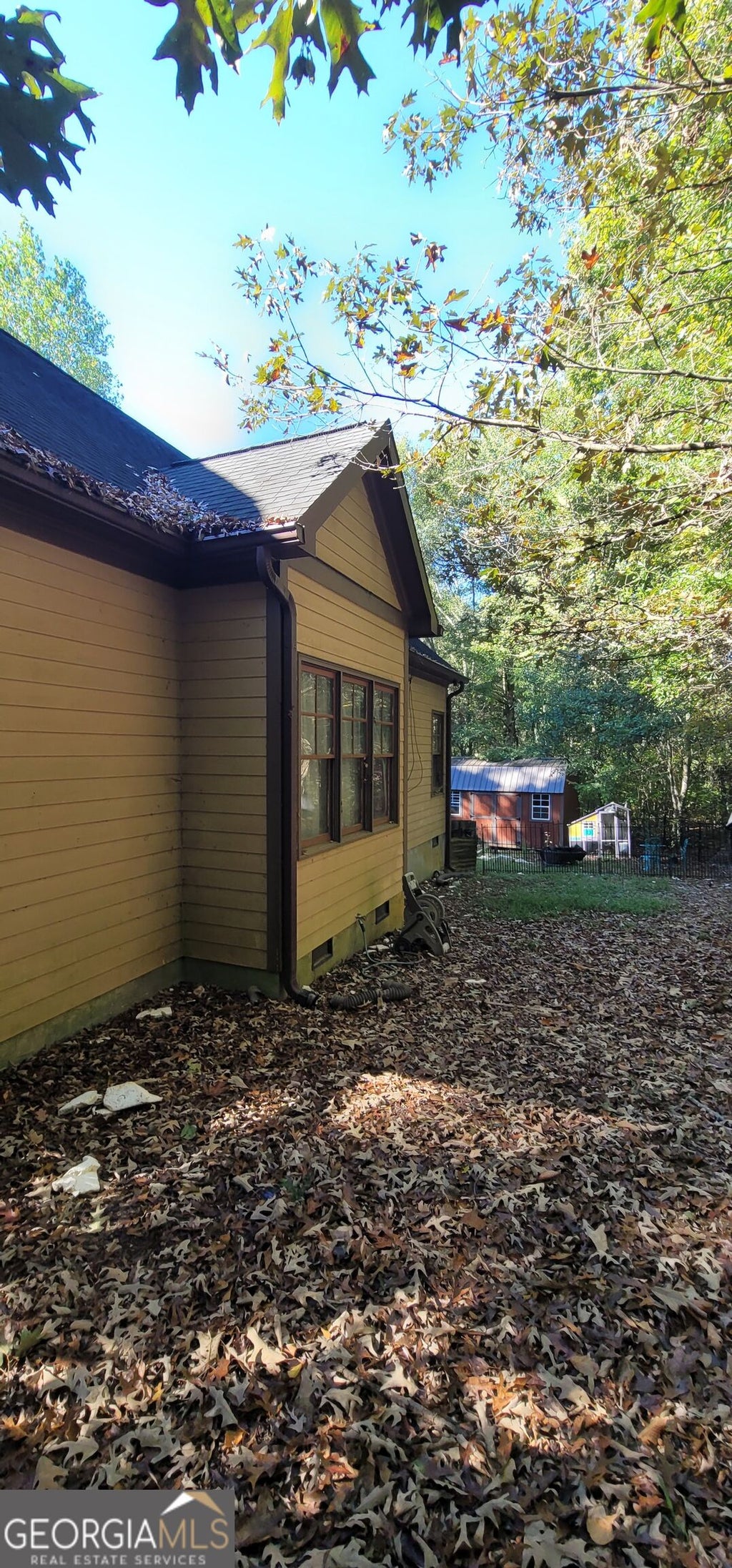 Photo of 558 Pearwood Rd, Royston, GA 30662 (MLS # 10874199)