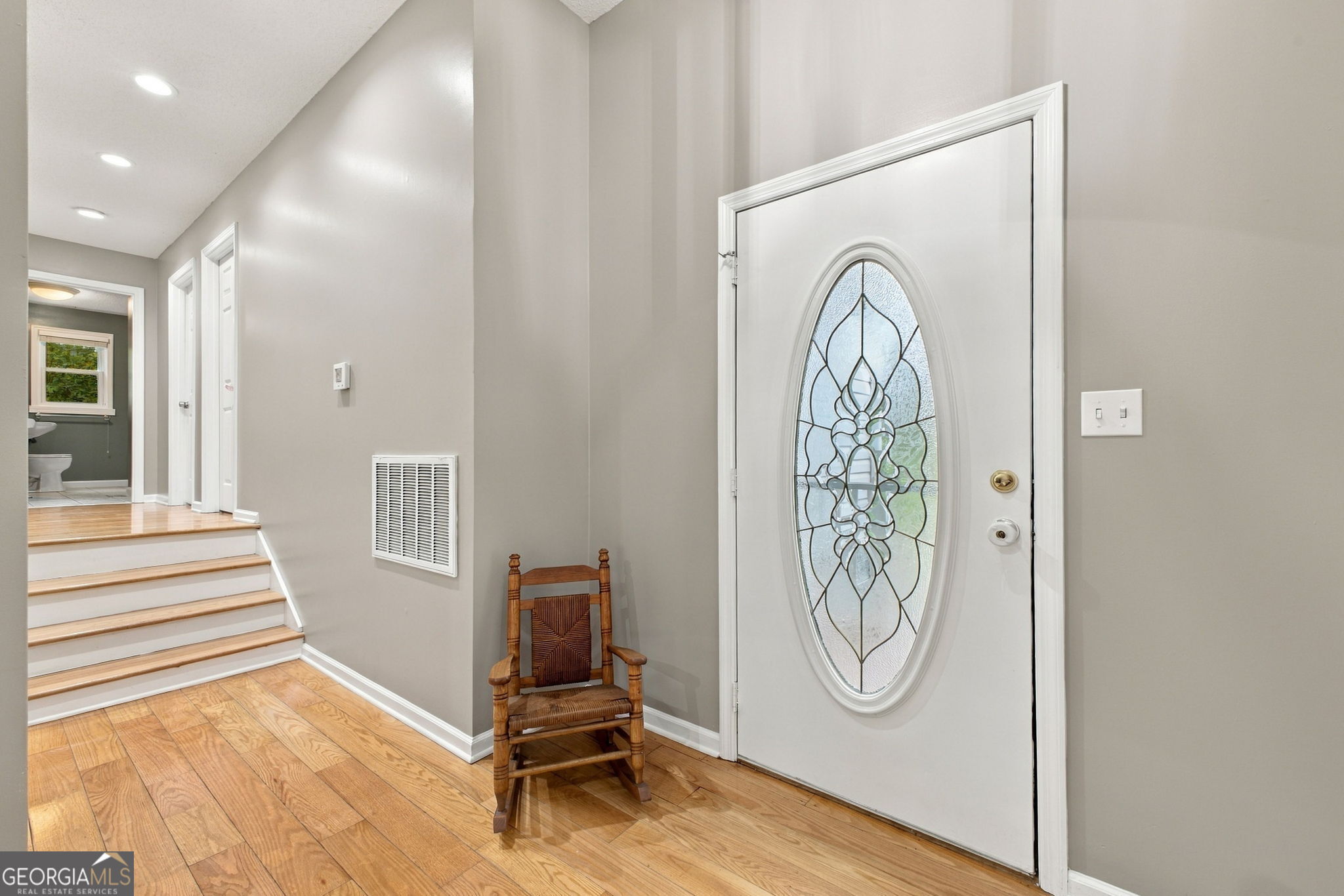 50 Pond Mill CT SE