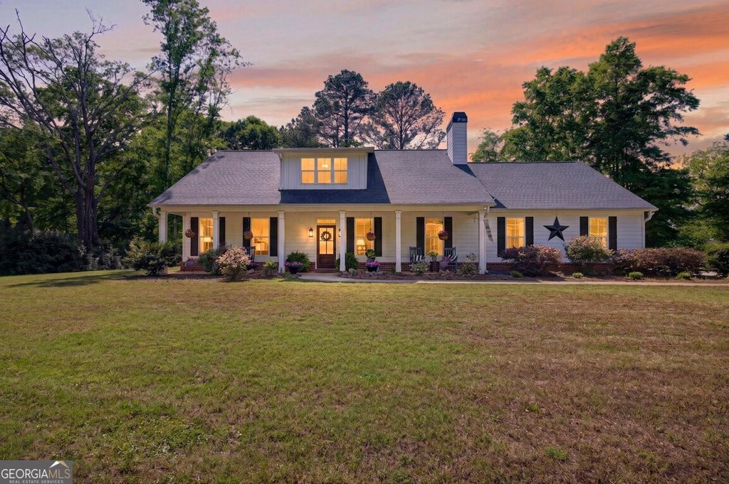 Photo of 498 Michael Etchinson Road, Monroe, GA 30655 (MLS # 10792356)