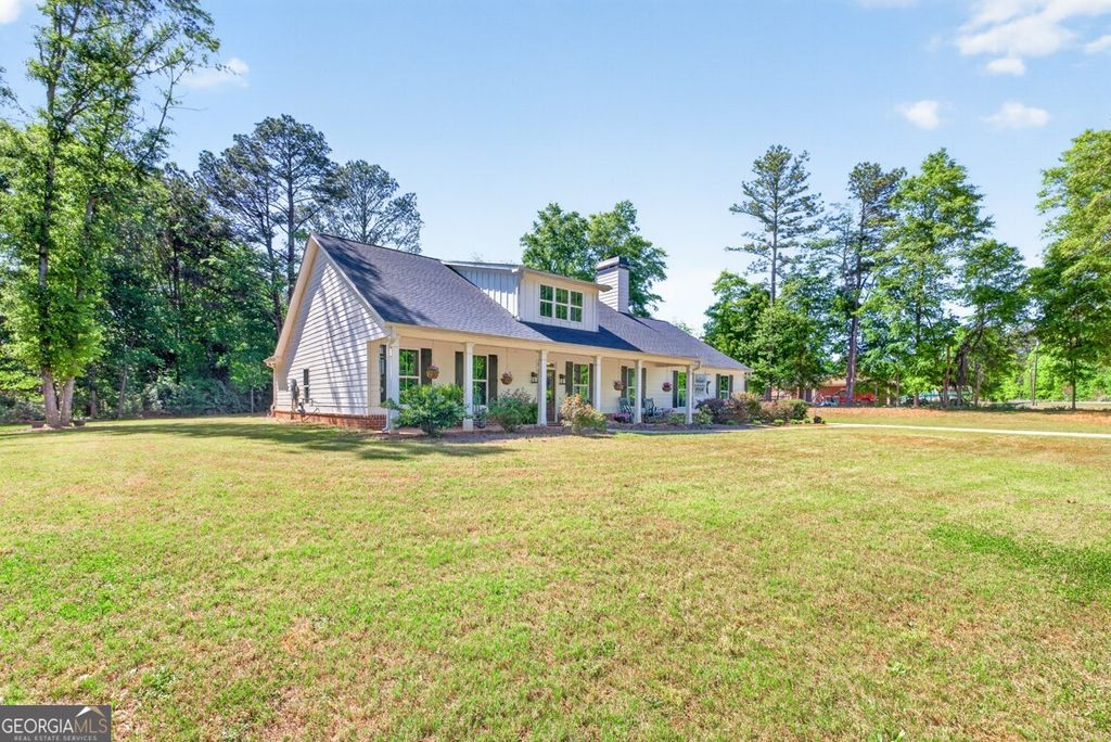 Photo of 498 Michael Etchinson Road, Monroe, GA 30655 (MLS # 10792356)