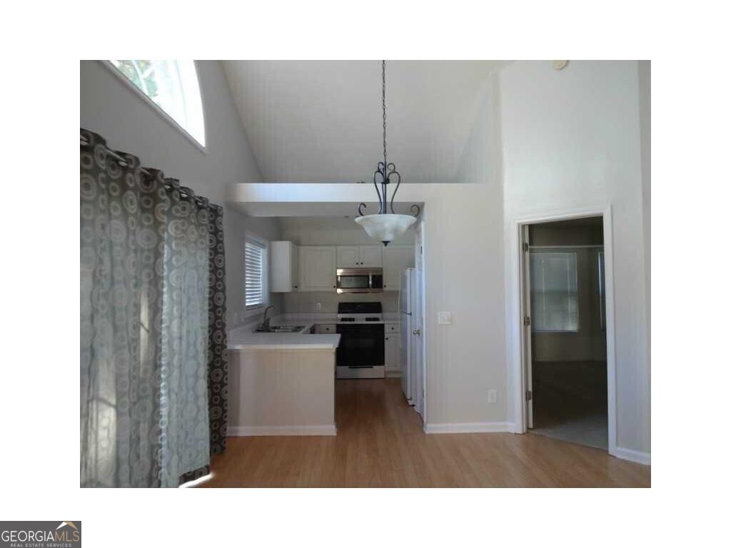 Avensong - Residential Lease