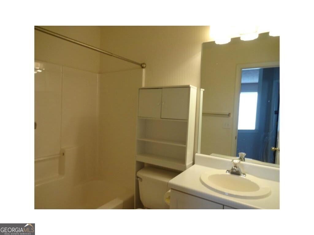 Avensong - Residential Lease