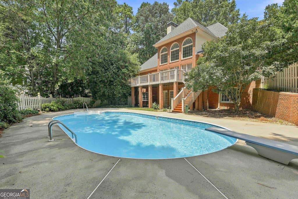 Photo of 105 Silvermere, Fayetteville, GA 30215 (MLS # 10821533)
