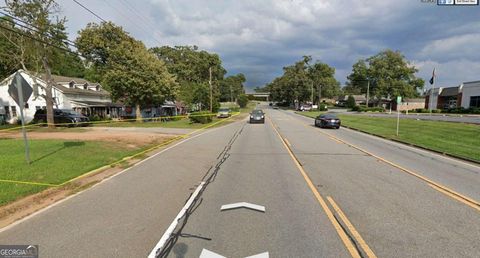 2390 W Main ST Royston GA 30662
