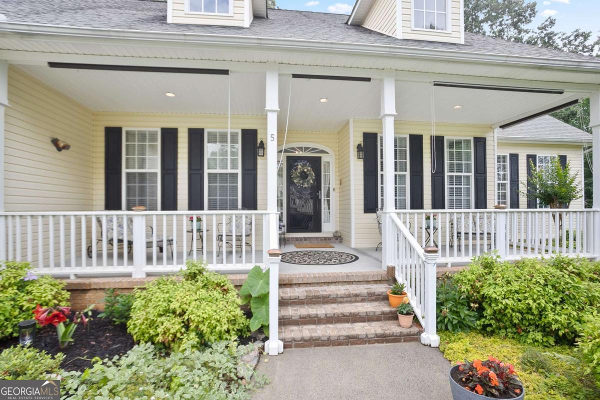 5 WOODLAND BRIDGE DR