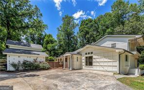 Brownmore Manor - Residential