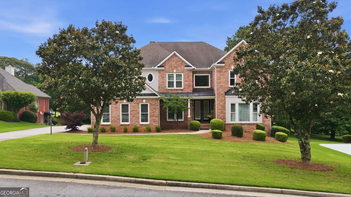 705 Masters DR