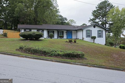2165 Sterling Ridge RD Decatur GA 30032