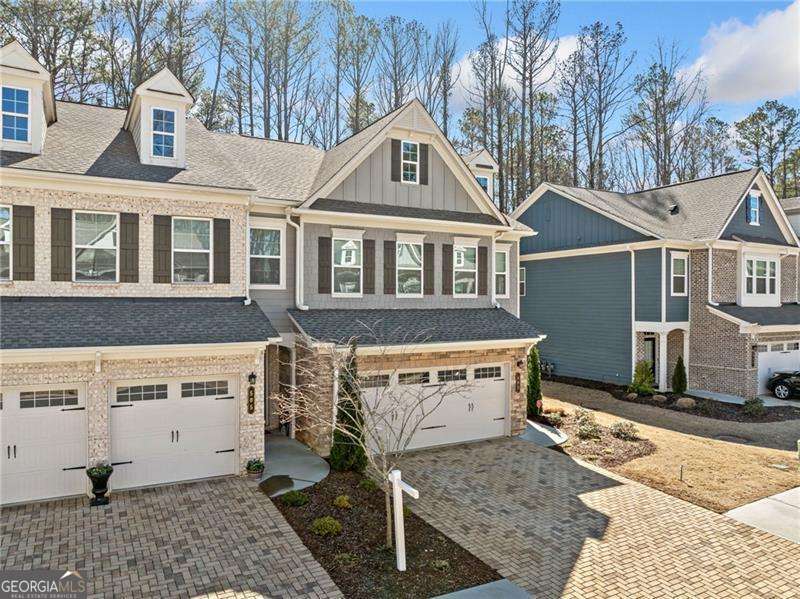 495 Duval DR