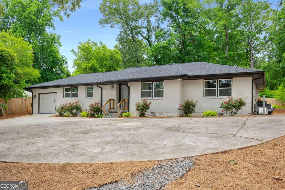 3154 North Druid Hil RD