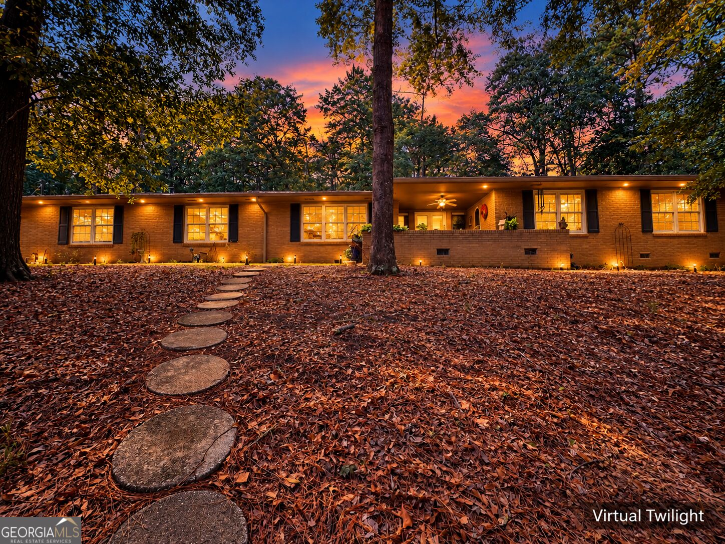 1100 Phelps RD