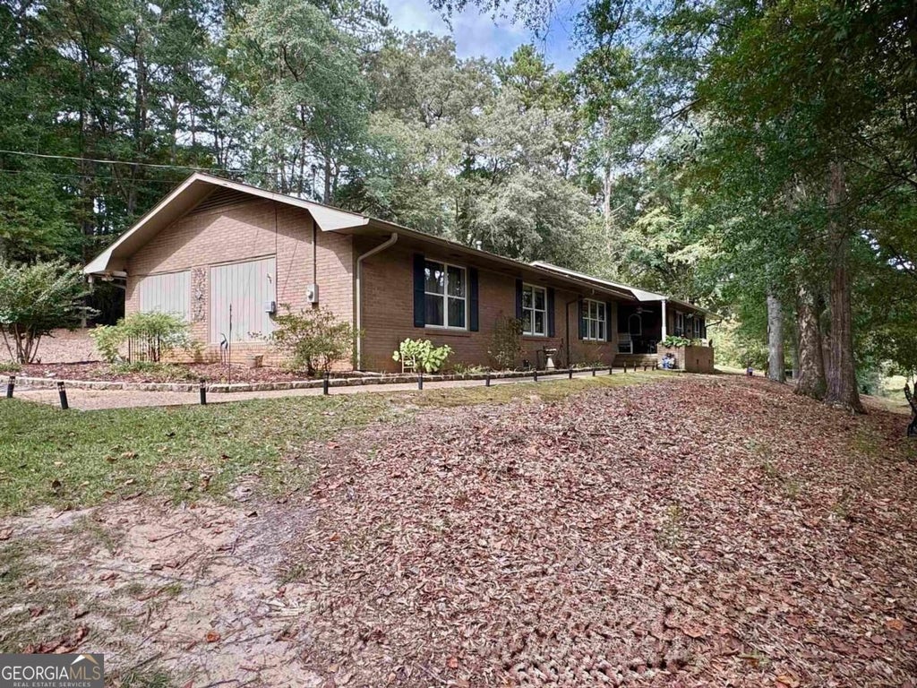 Photo of 1100 Phelps Road, Greensboro, GA 30642 (MLS # 10871431)